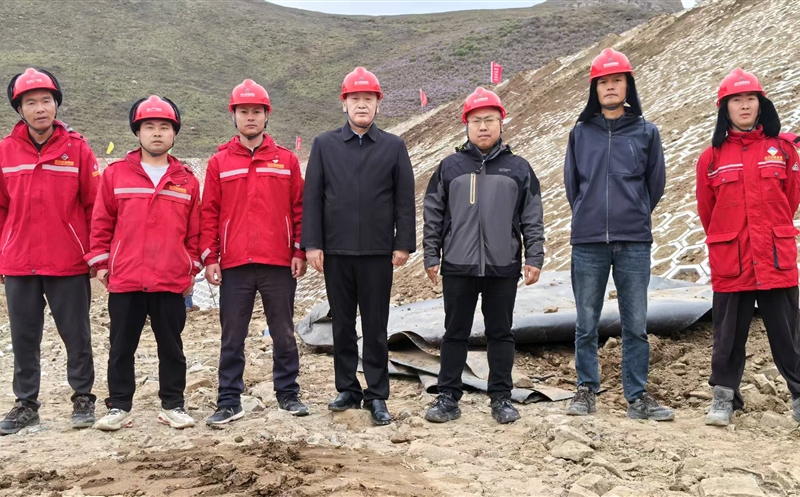 ������Ŀһ�� ��չ���м�� ������˾�򵼴��ӵ���Ŀһ�ߵ��в����ߴ��徲������ѧϰ��������(һ)