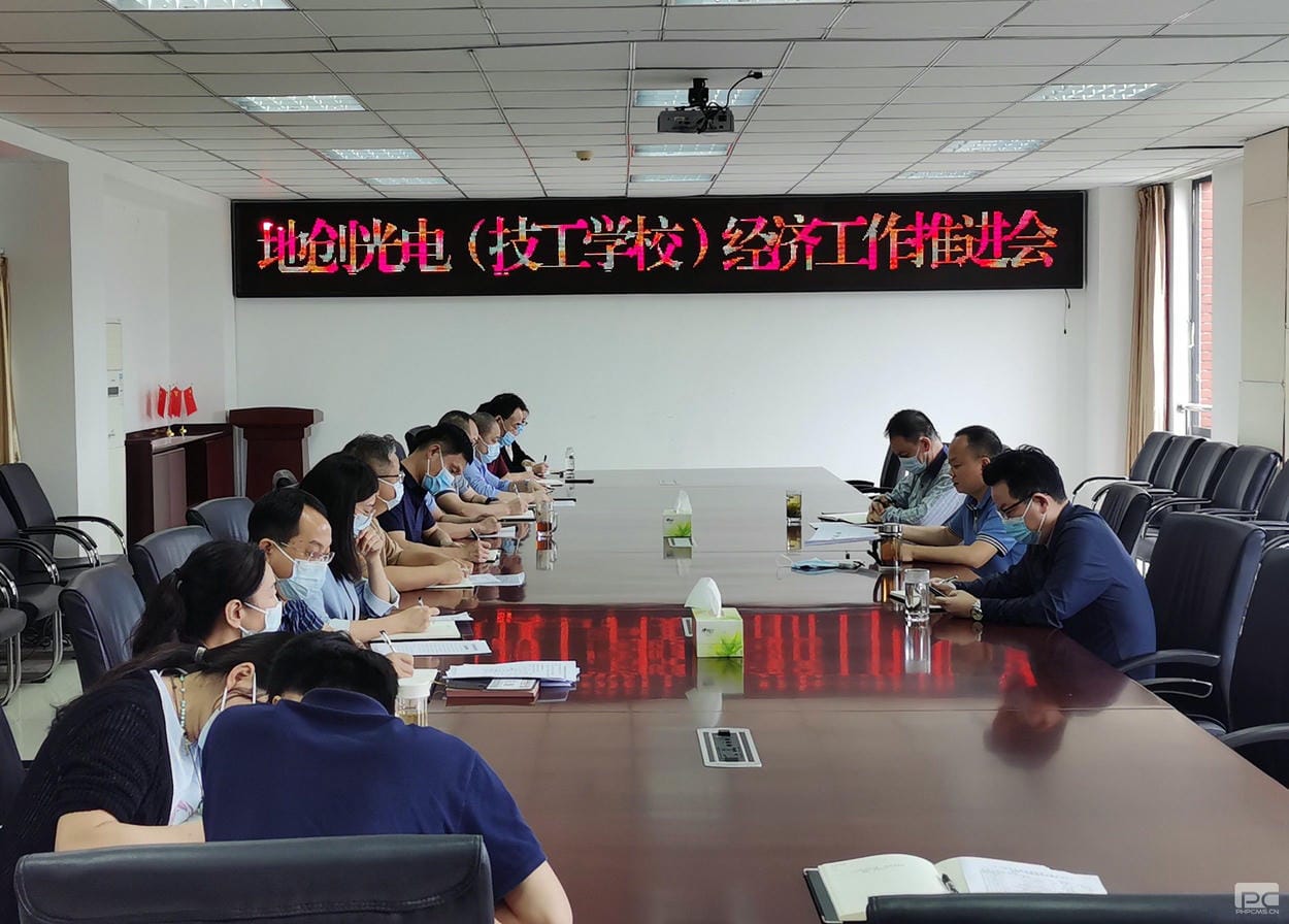 �ش���磨����ѧУ���ٿ����꾭�������ƽ���