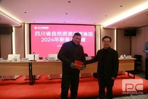 ��ӭ�´� ����ů�������򵼸�������̽��չο���˶�