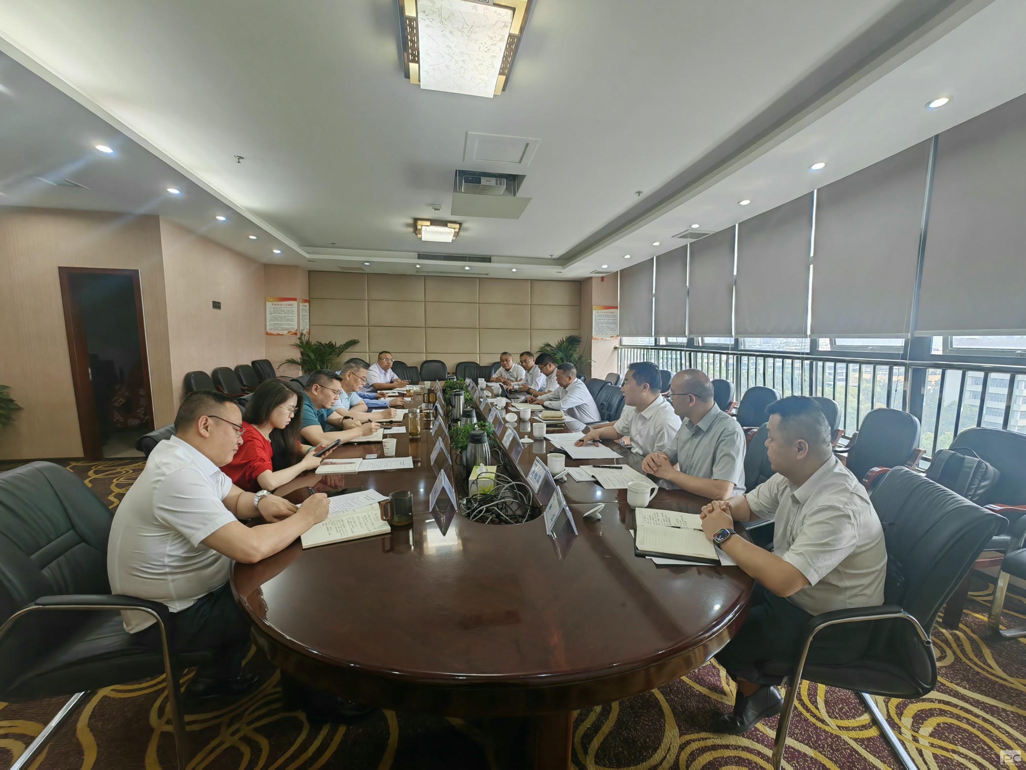 �гɼ�����������˾��̸����Ǣ̸����